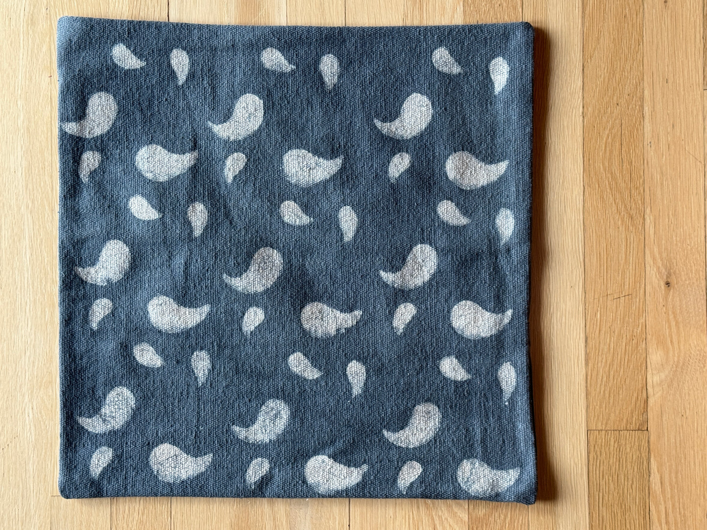 Dhurrie Pillow Cover 18" x 18"