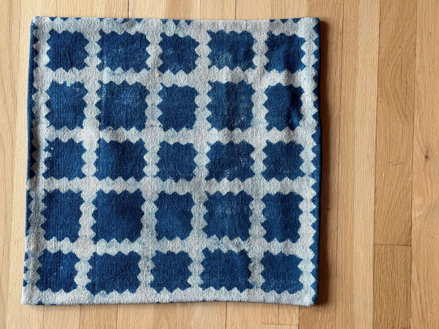 Dhurrie Pillow Cover 18" x 18"
