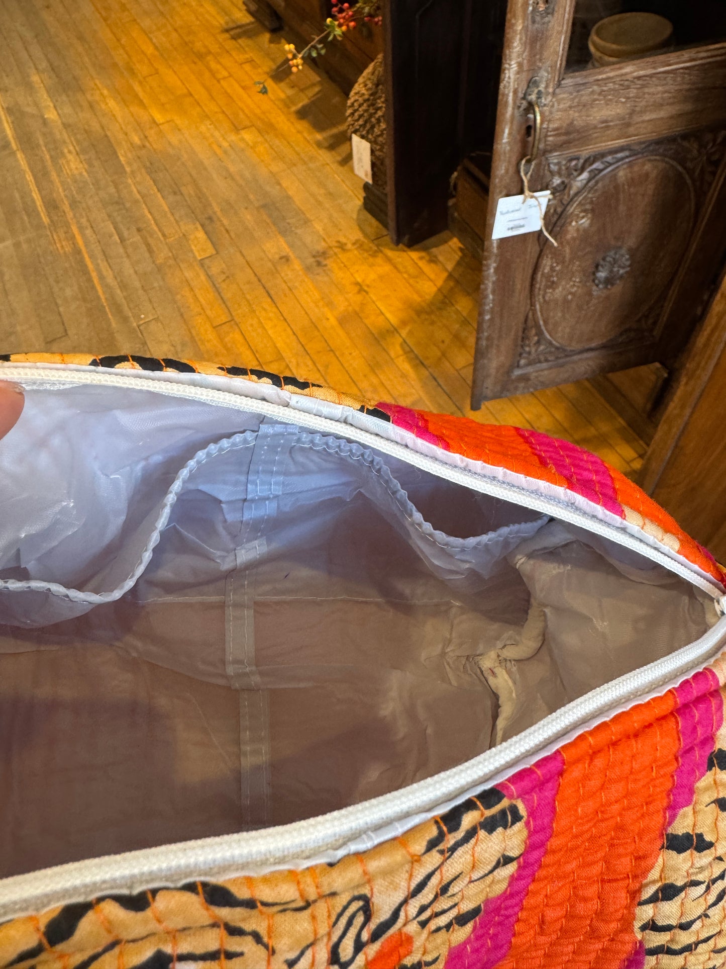 Three Piece Tiger Orange & Hot Pink Zipper Bags