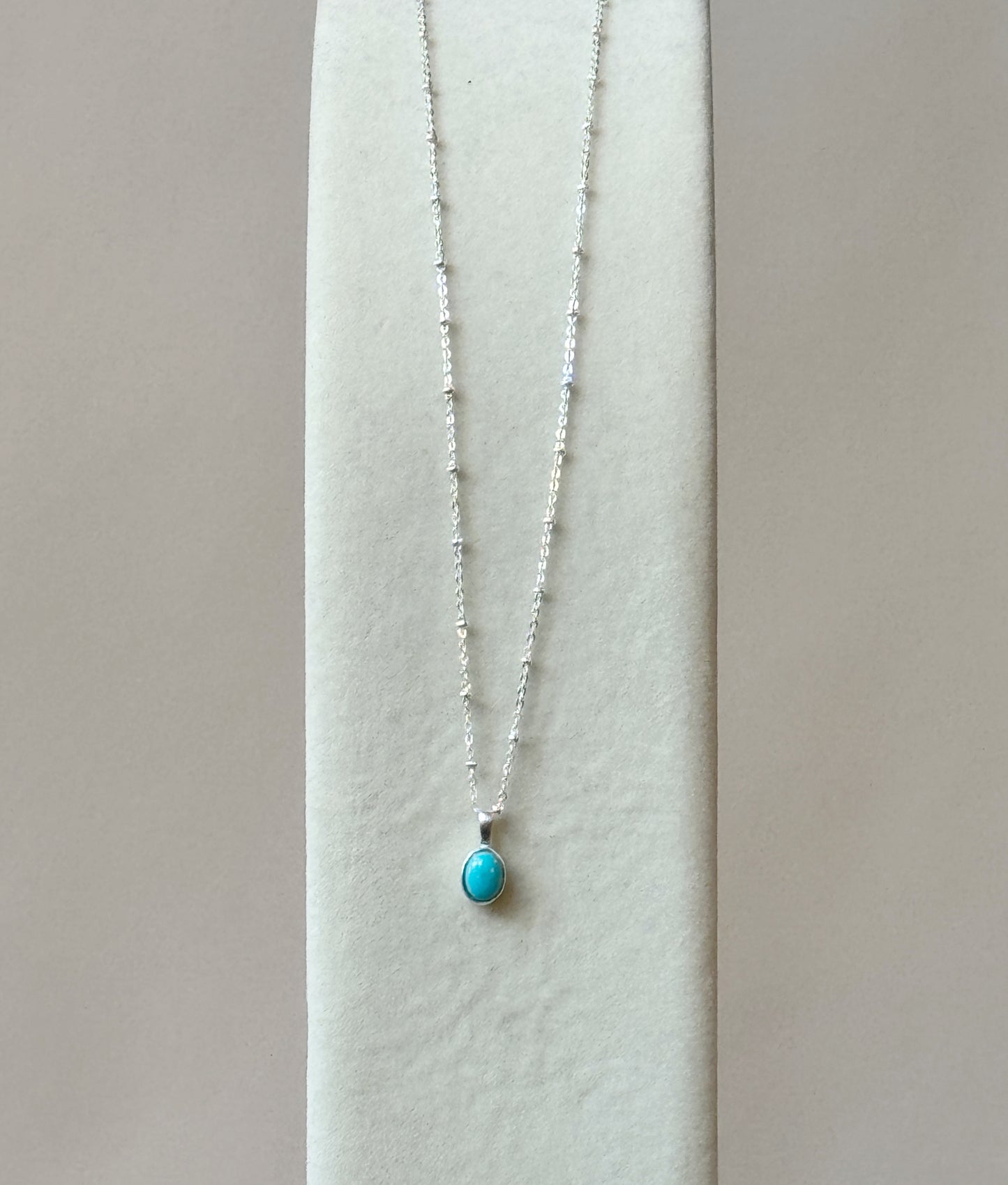 JA-24 Turquoise Pendant Necklace