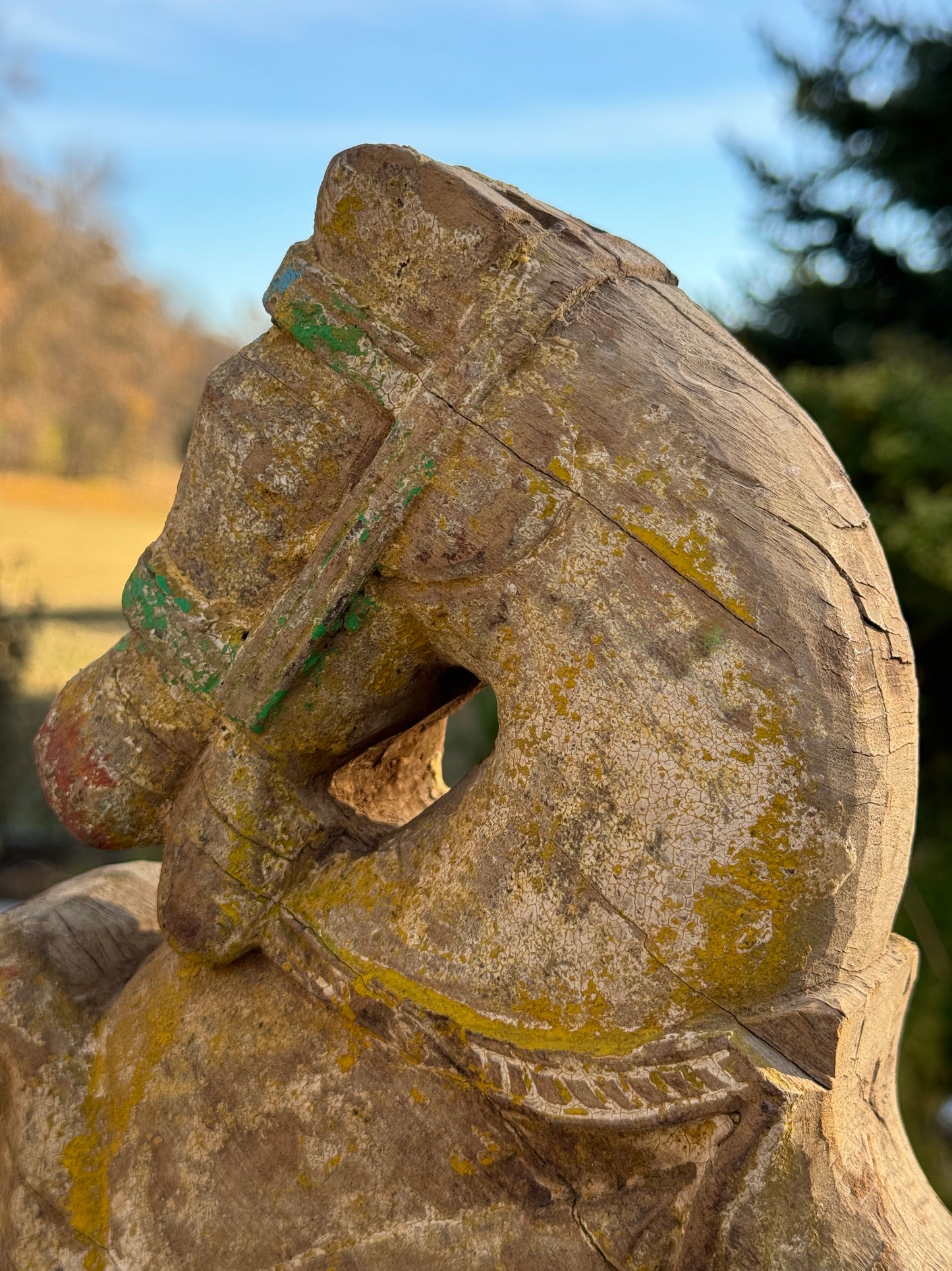 004 Wooden Horse On Stand