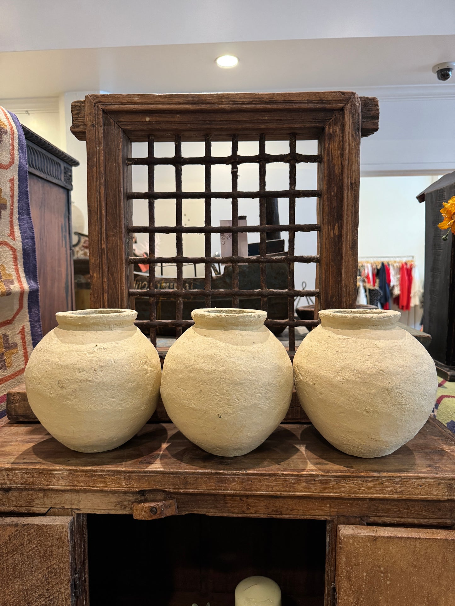 304001 Paper Mache Pot