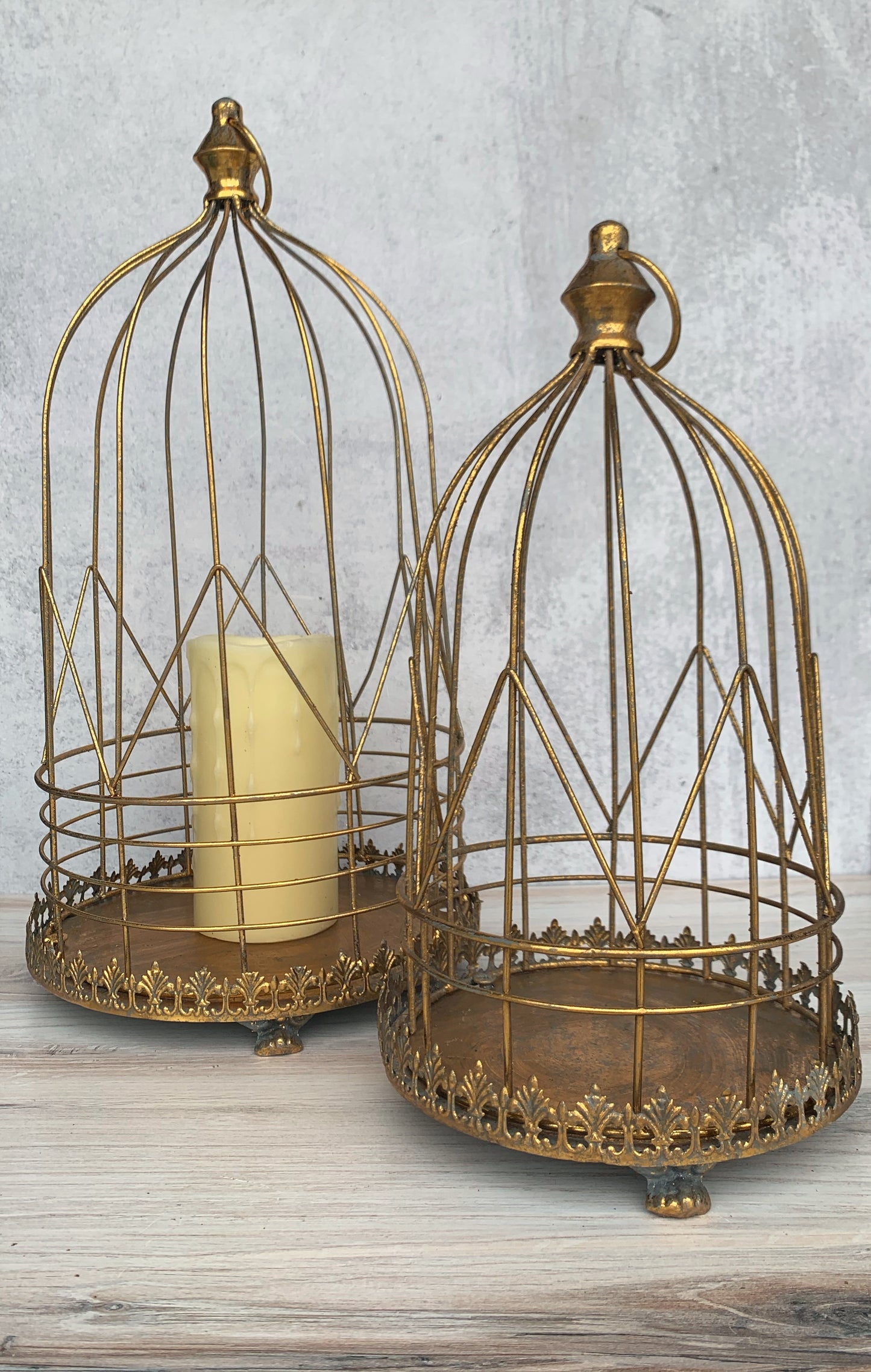 Round Hanging Lantern Set
