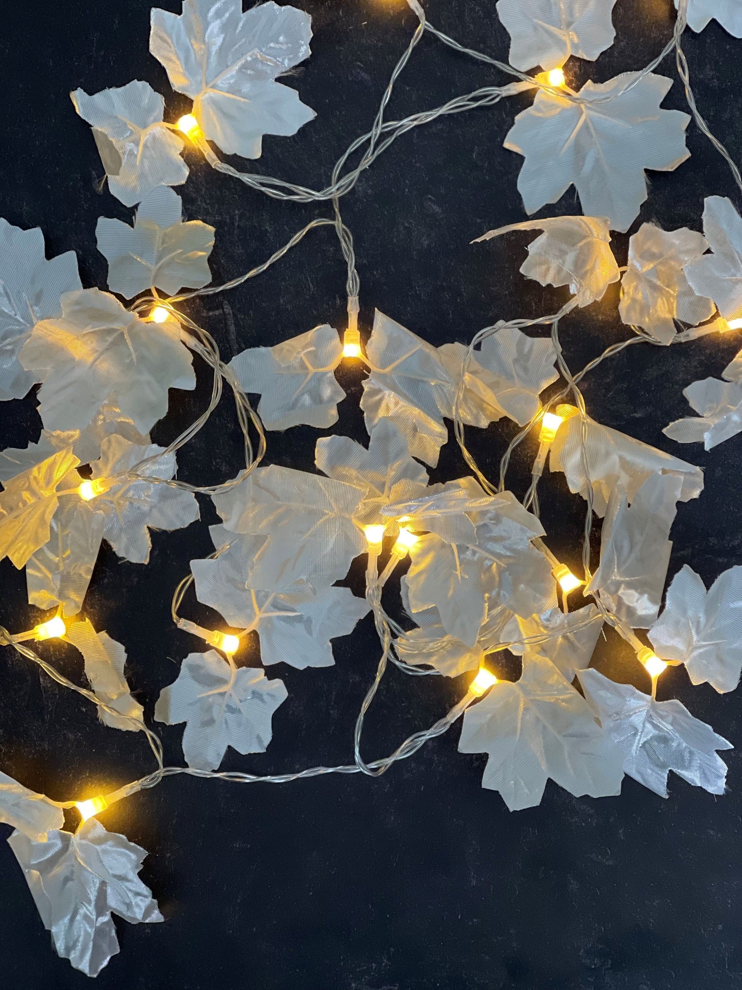 10 Ft Leaf Light Up Vines
