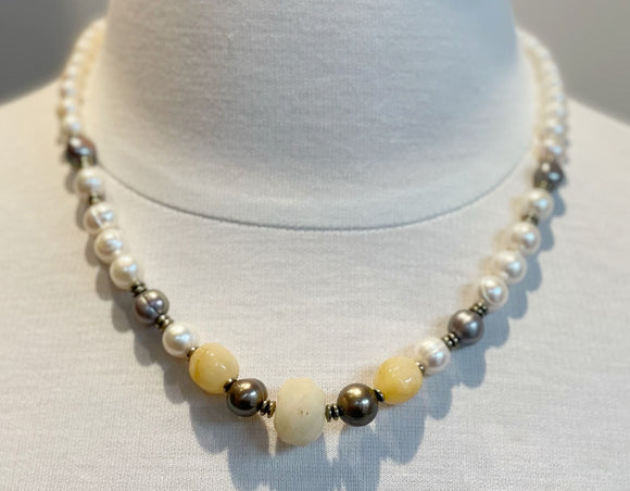 Yellow Jade & Pearl Necklace