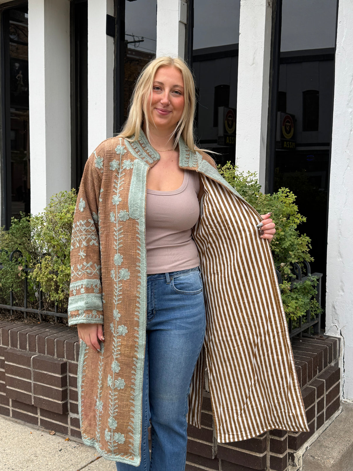 3D. Jute Suzani Long Jacket