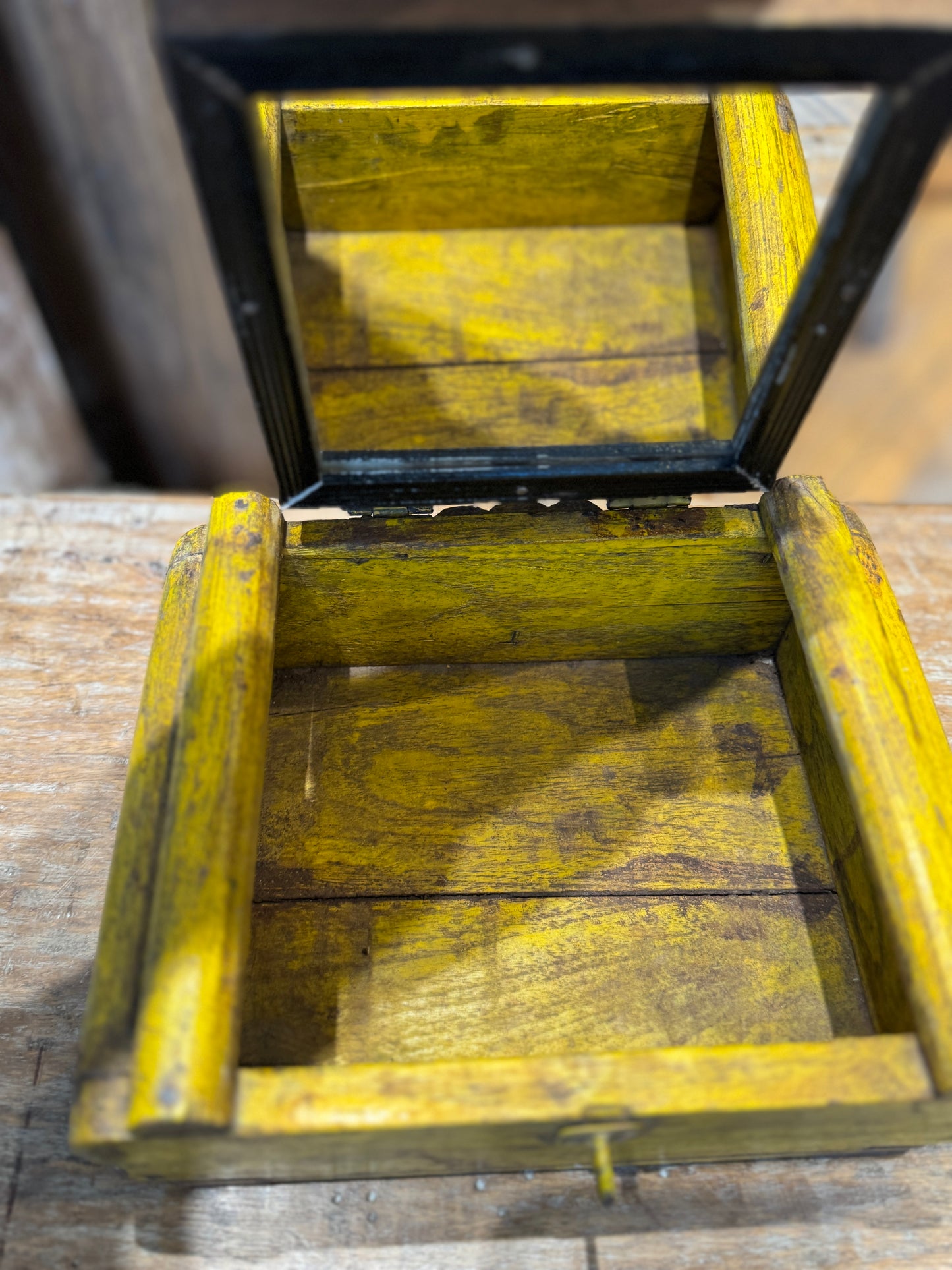 057 Wooden Box
