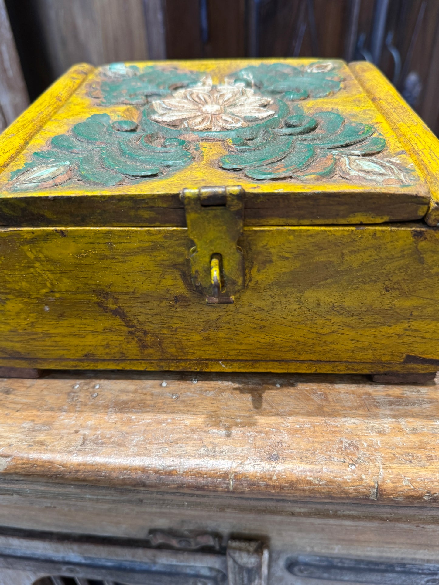 057 Wooden Box