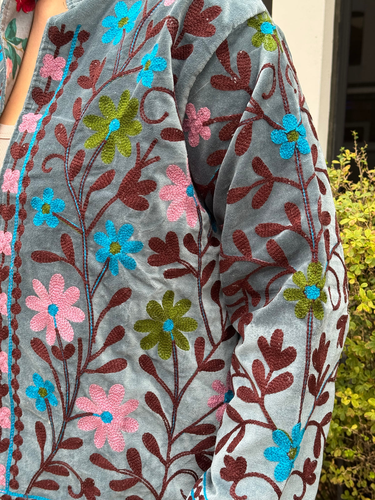 10Q. Velvet Suzani Short Jacket