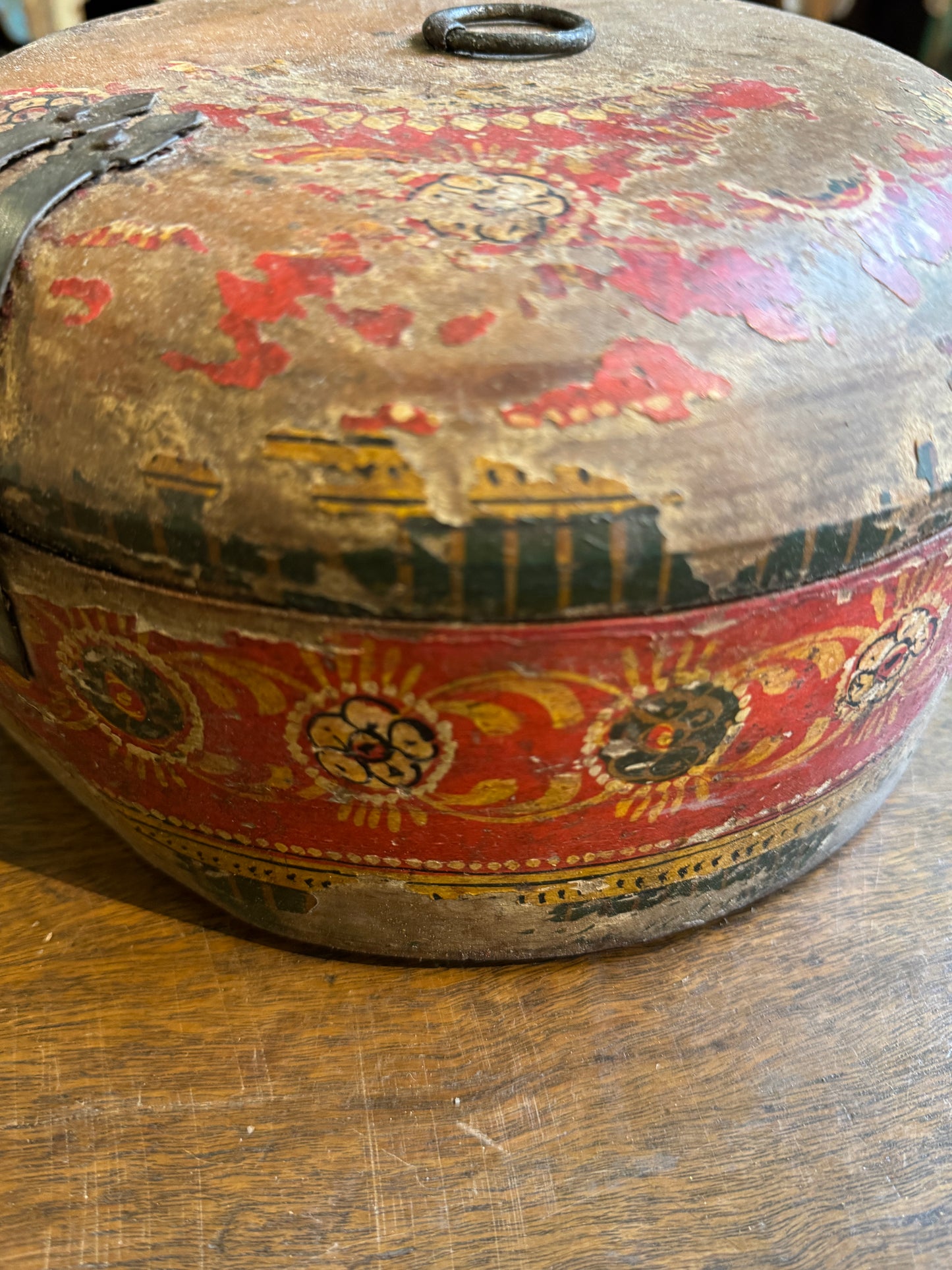 051 Vintage Painted Box
