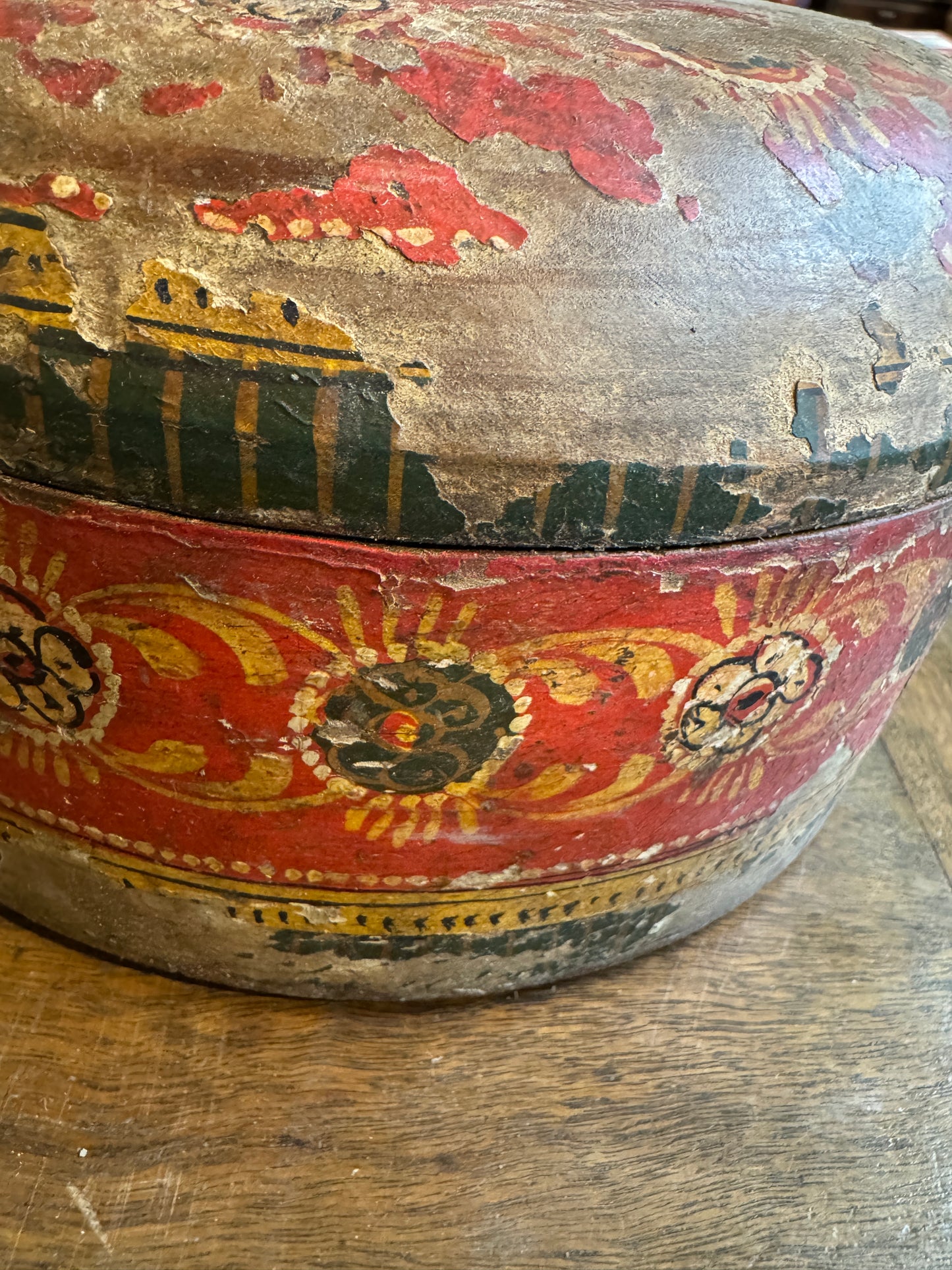 051 Vintage Painted Box
