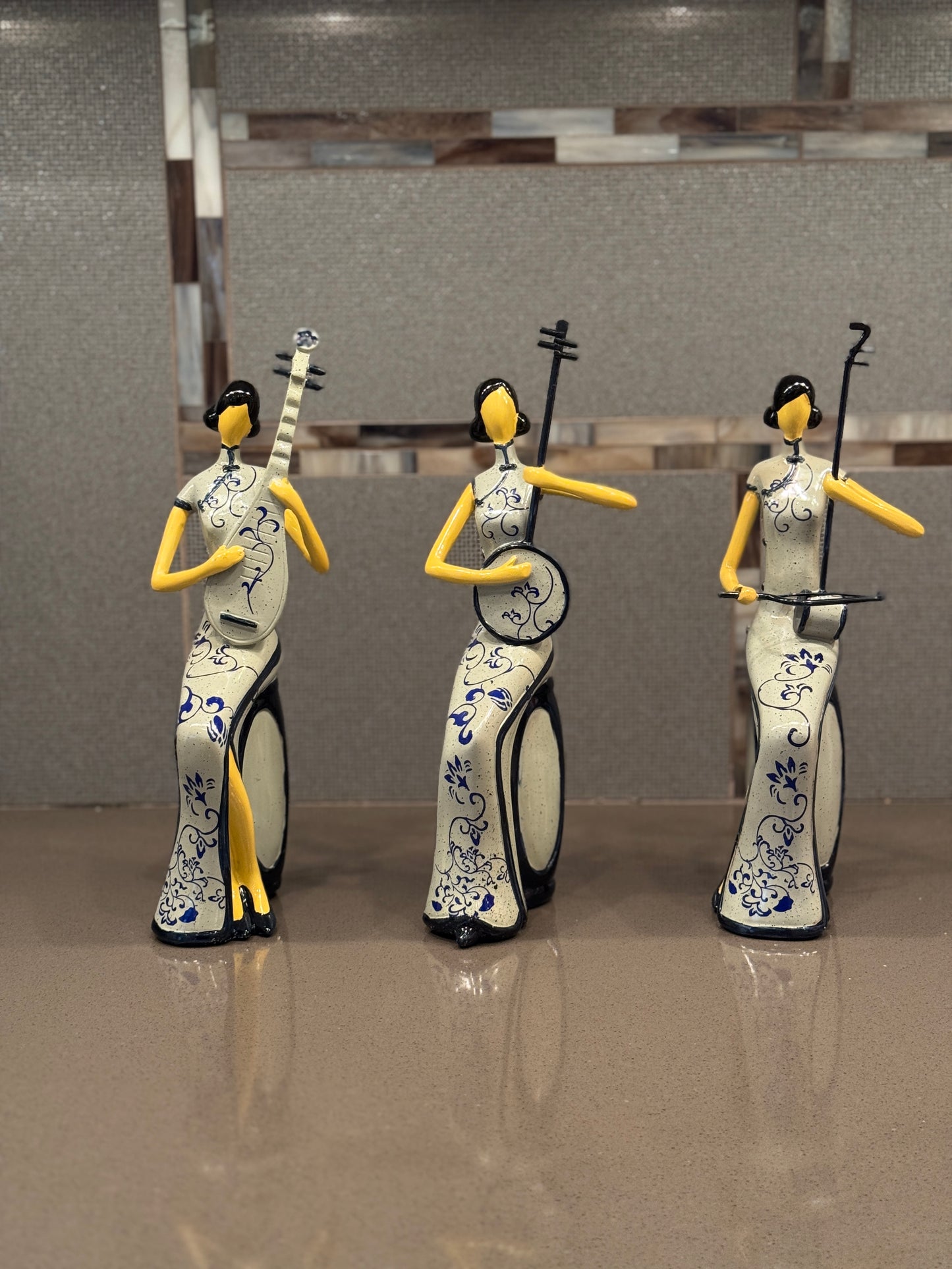 Traditional Asian Women Playing An Pipa Instrument