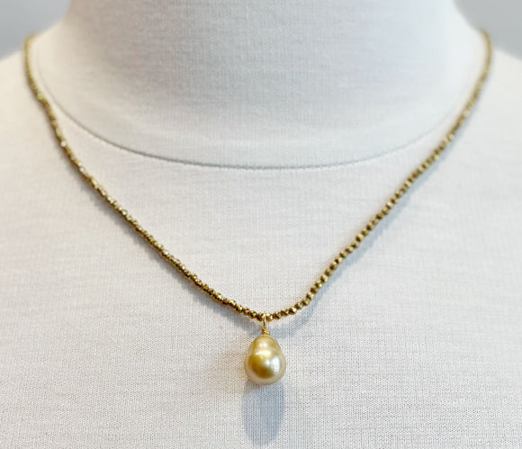 Hematite Gold Beads & Gold Sea Pearl