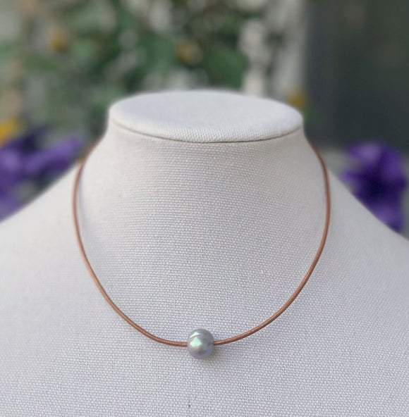 Bronze Leather & Gray Pearl Necklace