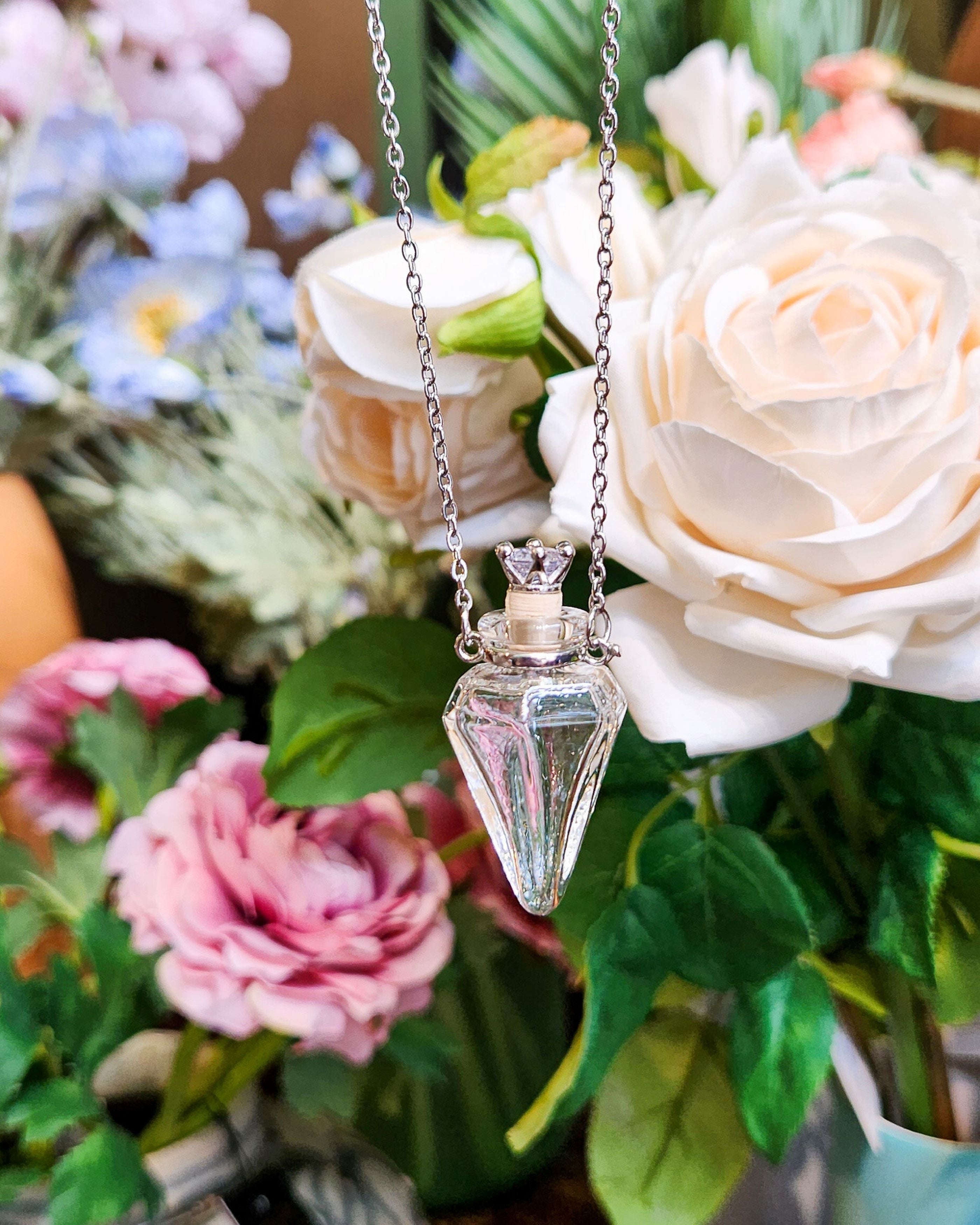 Essential Oil Perfume Glass Bottle Necklace O Day Cache