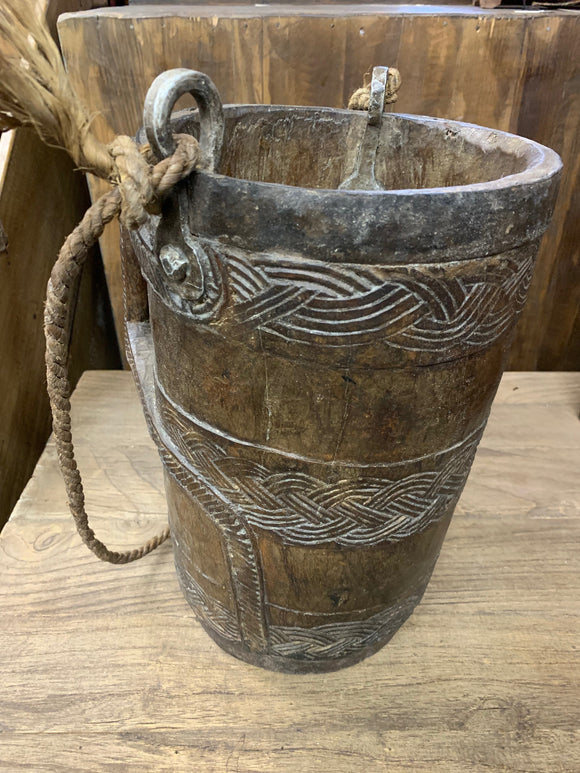 Naaga Vintage Wooden Pail
